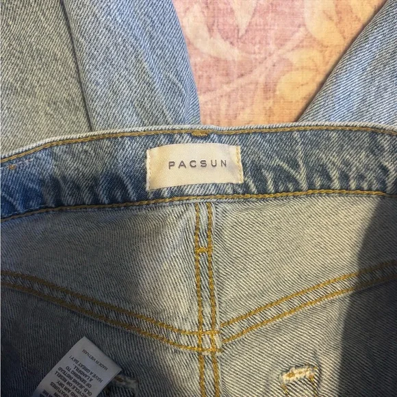 Pacific Sunwear Light Blue Distressed Straight Leg Jeans - Picture 4 of 4